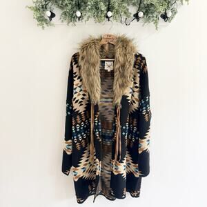 Cotton & Rye Open Front Cardigan Aztec Pattern Faux Fur Collar Size XL 105393